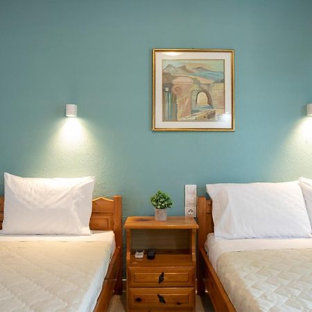 Manos Kritikakis Apartments Platamonas Esterno foto