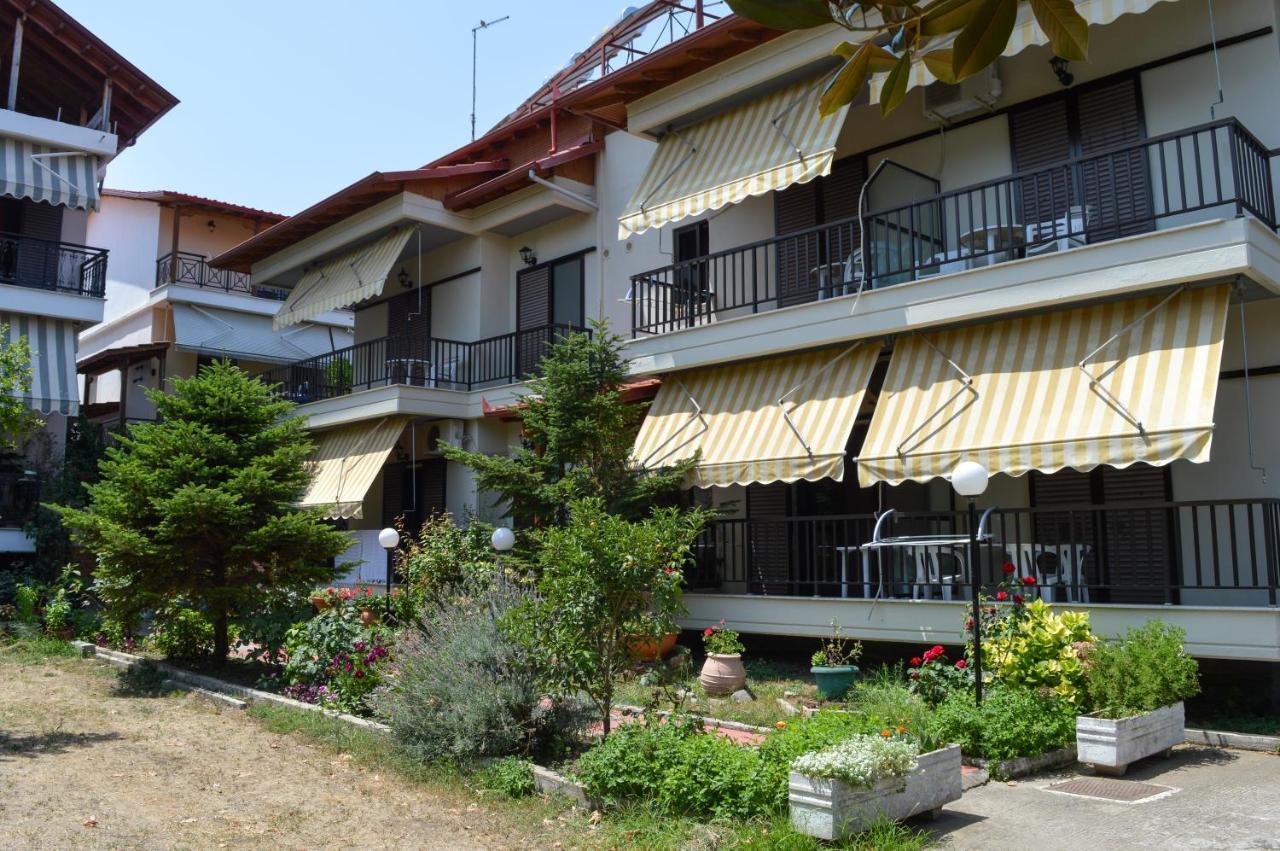 Manos Kritikakis Apartments Platamonas Esterno foto